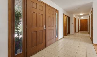 39081 N Sheridan Rd, Antioch, IL 60002