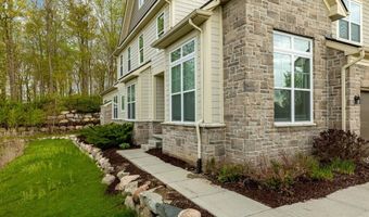 3000 N Spurway Dr, Ann Arbor, MI 48105