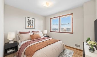 185 W 3RD St 2, Bayonne, NJ 07002