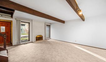 1009 E Strawberry Ln, Boise, ID 83712