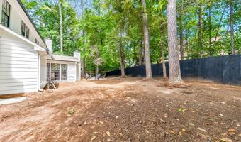 4929 Willow Creek Dr, Woodstock, GA 30188