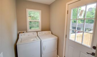 3531 Hoover Dr, Alton, IL 62002