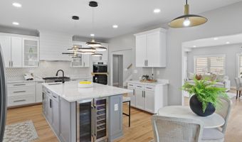 8403 OLD GEORGETOWN Rd, Bethesda, MD 20814