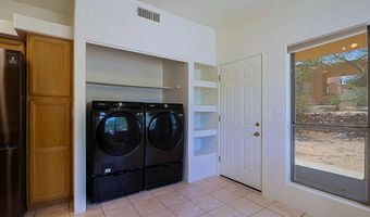 38065 N CAVE CREEK Rd 2, Cave Creek, AZ 85331
