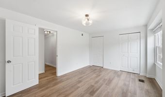 5603 INDEPENDENCE Cir, Alexandria, VA 22312