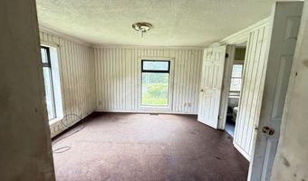 108 College, Barnesville, GA 30204