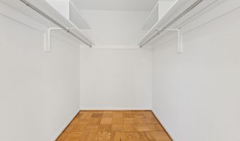 5101 RIVER Rd 718, Bethesda, MD 20816