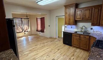 87 N Stout Ave, Blackfoot, ID 83221