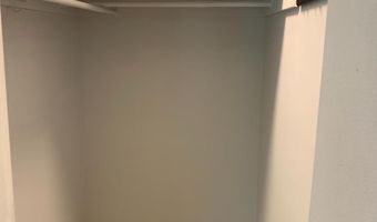 10620 WEYMOUTH St 102, Bethesda, MD 20814