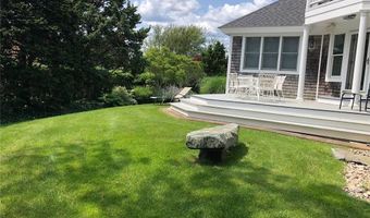611 Wolcott Ave, Middletown, RI 02842
