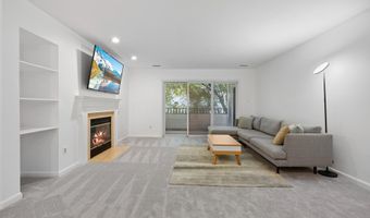 7713 LAFAYETTE FOREST Dr 22, Annandale, VA 22003