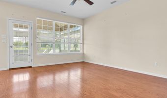 18 Hatteras Way, Barnegat, NJ 08005