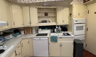 275 N Portage Path, Akron, OH 44303