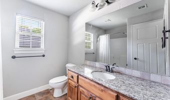 2 Inez Cir, Bella Vista, AR 72715