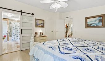 1349 27th Pl, Bell, FL 32619