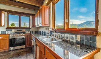 334 Hwy 150, Arroyo Seco, NM 87514