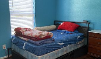 8113 Maple Stream Ln, Indianapolis, IN 46217