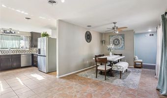 117 Old Oaks Dr, Ballwin, MO 63011