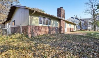 117 Old Oaks Dr, Ballwin, MO 63011