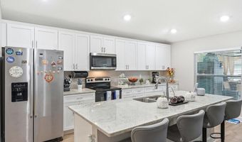 31 MORGAN St, Auburndale, FL 33823