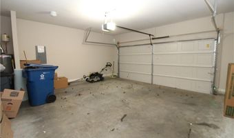 96 Auburn Crossing Dr, Auburn, GA 30011