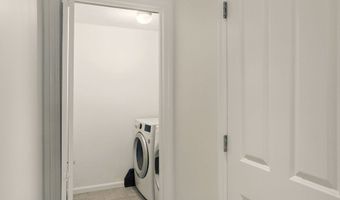 56 Peace St, Billerica, MA 01821