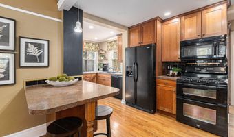721 W Washington St, Ann Arbor, MI 48103
