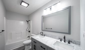 304 Sunset Dr, Aurora, IN 47001