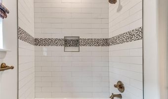 8525 Maple Creek Rd, Arcadia, OK 73007