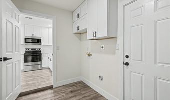 612 S 9th St, Aransas Pass, TX 78336