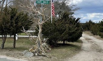 88 Rope Walk Rd, Bourne, MA 02532