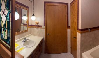 728 W Park, Albion, NE 68620