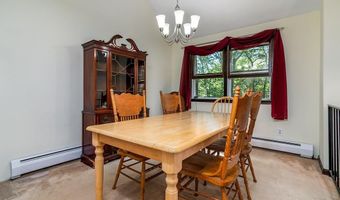 81 Shippee Rd, East Greenwich, RI 02818