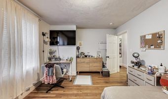 15 Ronan St 3, Boston, MA 02125