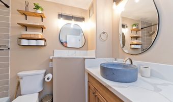 1875 KALANIANAOLE Ave 311, Hilo, HI 96720
