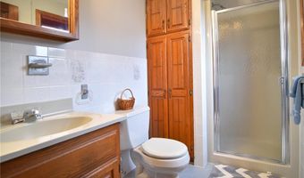 151 E Shore Rd, Narragansett, RI 02882