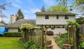 405 Inglenook Pl, Angola, IN 46703