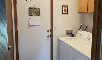 5014 Waller St, Ames, IA 50014