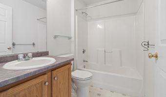 16 Edward Cir, Bedford, NH 03110