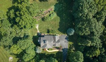 6505 Old Darby Trl NE, Ada, MI 49301