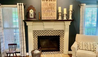 1024 Riverchase North Dr, Brandon, MS 39047