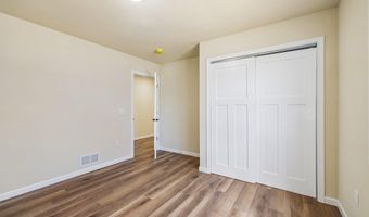 997 Bell Cir, Arlington, WI 53911