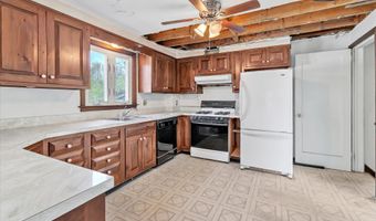 3850 Old Town Rd, Bridgeport, CT 06606