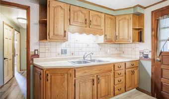 106 Mcclelland St, Albion, NY 14411