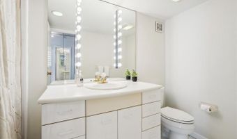 11801 ROCKVILLE Pike #712, North Bethesda, MD 20852