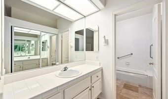 516 Camino Bailen, Escondido, CA 92029