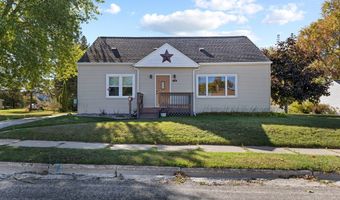 710 Washington St, Algoma, WI 54201