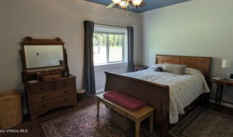 471 Akre Dr, Blanchard, ID 83804