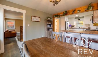 529 Circle Dr E, Cody, WY 82414