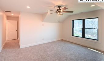 5141 Andy Hicks Rd, Banner Elk, NC 28604